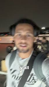 Good Knight from Texas 🛫, Deshawn Pace 🗣️⬇️