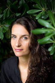 It is predominantly used in the brazilian, catalan, english, and portuguese languages. Camoes Berlim Joana Bertholo