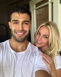 Britney spears — till the world ends 03:57. Sam Asghari On Britney Spears Relationship Wanting To Be A Young Dad People Com