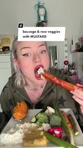 Mustard & Sausage Raw Veggies Meal Review by TiffanyElizabeth