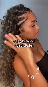 Elis Hairstyle Curls