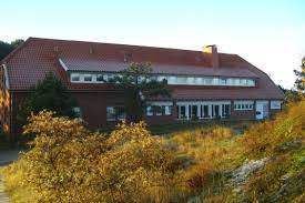 Die wohnungen sind hell und freundlich eingerichtet und bieten ihnen auch an einem regentag genügend platz zur erholung. Spendenaufruf Zu Gunsten Von Haus Wolfgang Auf Spiekeroog Evangelische Kirchengemeinde Gutersloh