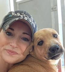 Looking for a puppy thts gunna stay small