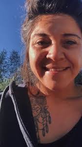 Danielle Conger's Instagram, Twitter & Facebook