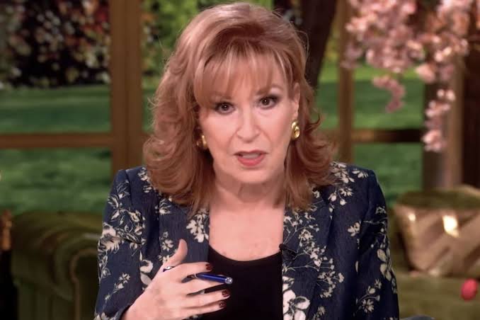 Update revealed as Joy Behar misses “The View” again nearly 3 weeks after  injury: 'It's not the same at the table'