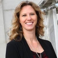 Kristin Box's Instagram, Twitter & Facebook