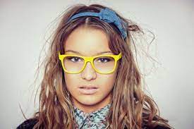 Pin By Erica Stone On Supersized Glasses Look Nerd Glasses Glasses Fashion Fashion