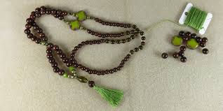 Mit unseren bastelanleitungen könnt ihr euch modische ketten ganz schnell und easy selber machen. Diy Pretiosen De Mala Kette Selber Machen