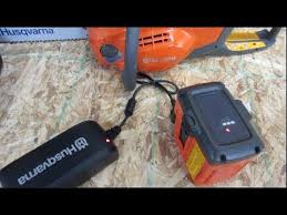 Black And Decker 20v Lithium Battery Charger Flashing Red Red Flashing Light On Husqvarna Battery Charger And Bli20 Battery For Husqvarna 120i Youtube