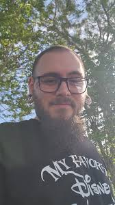 Zach West Bigwesticles