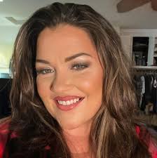 Looking for tour guide or restaurant work in Skagway this season