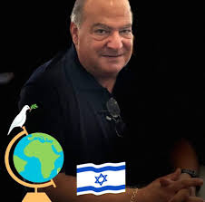 11193. Large overhang