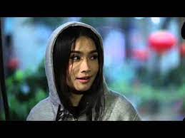 Kisah diantara zaim yang tidak sengaja terlanggar alana di parking mencetuskan kemarahan alana dan mencabar zaim menikahinya. Isteri Vs Tunang Episod 3 Lagu Mp3 Mp3 Dragon