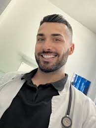 🧩 #doctor #internalmedicine #smile