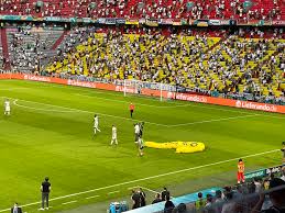 متى تقام مباراة فرنسا وهولندا. ÙÙŠØ¯ÙŠÙˆ Ù„ÙØªØ© Ø§Ø­ØªØ¬Ø§Ø¬ÙŠØ© Ø´Ø®Øµ ÙŠÙ‚ØªØ­Ù… Ù…Ù„Ø¹Ø¨ Ù…Ø¨Ø§Ø±Ø§Ø© ÙØ±Ù†Ø³Ø§ ÙˆØ£Ù„Ù…Ø§Ù†ÙŠØ§ Ø¨ÙˆØ§Ø³Ø·Ø© Ø¨Ø§Ø±Ø§Ø´ÙˆØª Ø§ÙƒØ³ØªØ±Ø§ Ø³Ø¨ÙˆØ±Øª