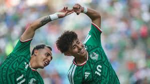 Camberos y Sandoval, los canteranos de Chivas que aceleraron su camino al primer equipo