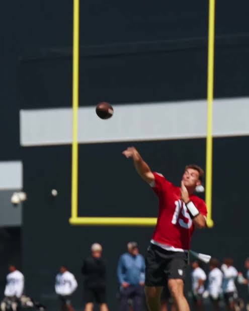Fernando Mendoza missile launching — Raiders field goal boom