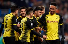 Bremen ist eine sehr gute mannschaft und sehr schwer zu spielen, erklärte trainer lucien favre.wertvolle punkte im kampf um die. Borussia Dortmund Vs Bremen Preview Can Bvb Finally End Their Rut
