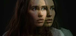 Becky Lennox's Instagram, Twitter & Facebook