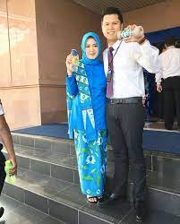 Eurovision 2021 will stick with the 2020 slogan open up. Saya Memaki Batik Iwabri Saat Mendampingi Suami Upacara 17agustus Go Green Batik Suami Kecantikan