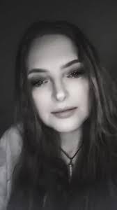 Lisa Wagers's Instagram, Twitter & Facebook