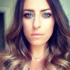 Fionnuala Cox (@fionnualacox)