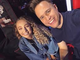 Kerry Lea's Instagram, Twitter & Facebook