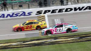 Nascar has reached the point where the race cars have very little in common with street cars. Ph Ufsskpiqeim