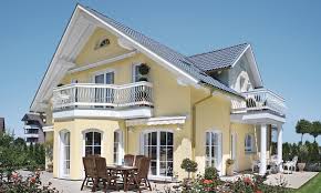 Das Urlaubshaus Erinnert An Die Toskana Mit Rustikaler Inneneinrichtung Entsteht Sudlicher Flair Grosse Terrasse Garten Und Parkpl In 2020 Haus Weber Haus Haus Bauen