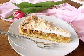 Check spelling or type a new query. Rhabarberkuchen Mit Baiserhaube Sallys Blog