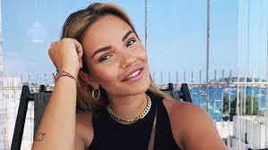 Monica geuze heeft een aantal tatoeages en een heeft een specialere betekenis dan de ander. Monica Geuze Laat Deze Twee Tattoos Weglazeren Love Reality