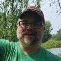 Chris Lenart's Instagram, Twitter & Facebook