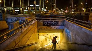 The location is perfect, you can visit everything just by foot. Hungria Impondra Toque De Queda Para Evitar La Propagacion Del Coronavirus