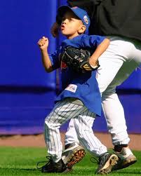 His mother is caucasian and his father is african american, which answers the so yes, patrick was certainly born with athletic genes and grew up around professional sports thanks to his dad. B R Gridiron On Twitter Patrickmahomes Dad Was An Mlb Pitcher For 13 Years So He Grew Up Around The Game Kid Just Bought Part Of An Mlb Team Wild Https T Co Wzeptal9m2