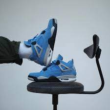 pin on fresh sneakers