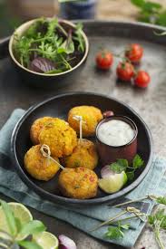 Boulettes De Crevettes Et Patate Douce Recette Patate Douce Boulette Recettes De Cuisine Illustrees
