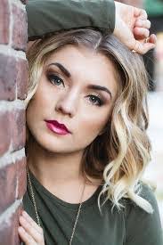 Rebecca Lightner's Instagram, Twitter & Facebook