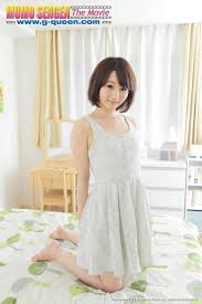 Miku Imanaga 今永美玖G-Queen MumoSengen パイパン無毛宣言Shaved Pussy Photo