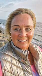 Suzanne Ryan (@suzanne_ryan)