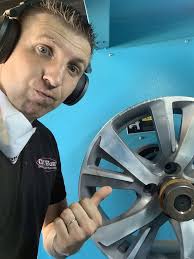 (GBT-L004) alaşım araba jantı jant tamir CNC torna makinesi için Dubai için  satış