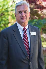 C O L L E G E M A G A Z I N E