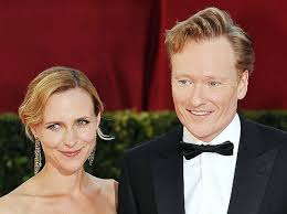 The host of tbs's conan told piers morgan monday night that he instantly fell for his wife when he saw her while taping an episode of late night with conan o'brien in 2000. Conan O Brien S Wife Liza Powel Tonight Show Lost Cultural Relevancy Before Coco Took Over New York Daily News