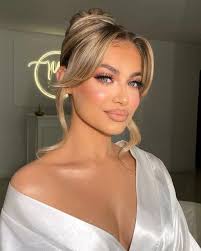 Affordable makeup artist for wedding near Battle Creek?