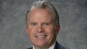 Mike Cox's Instagram, Twitter & Facebook