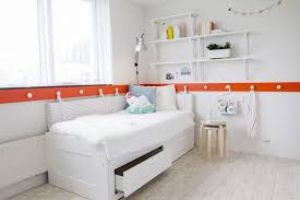 Brimnes Ikea Kushetka Kushetka Interer Krovat