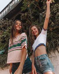J O S I E On Instagram Always A Fun Time With These Two Best Friend Photoshoot Friend Photoshoot Friends Photography