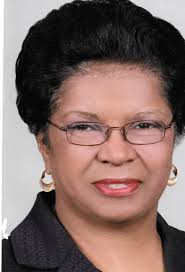 Diane Pollard's Instagram, Twitter & Facebook