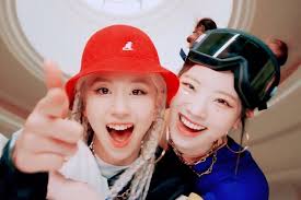 Born in south korea #46. Twice Fans Are Loving Dahyun And Chaeyoung S Take On On Switch To Me By J Y Park And Rain Allkpop