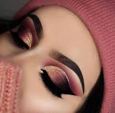 Black And Gold Halo Eye Makeup Pink Gold And Black Eye Shadow Look Eyes Eyemakeup Eyeshadow Makeup Makeuplooks Besteyemakeup Dramatic Makeup Eye Makeup Bold Makeup