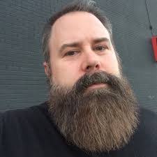 Shawn Halpin's Instagram, Twitter & Facebook